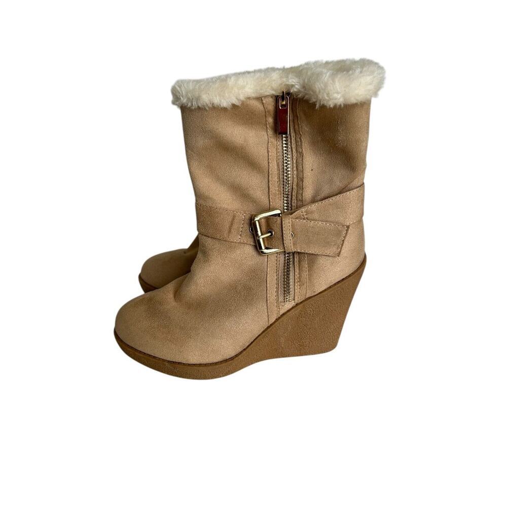 Wild Diva Boots Size‎ 6 Selina Natural Wedge Ankle Suede Fur Lined Round Toe